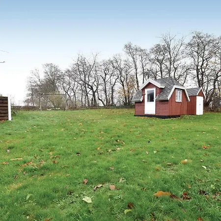 Stunning In Brenderup Fyn With Wifi Skovs-Hojrup